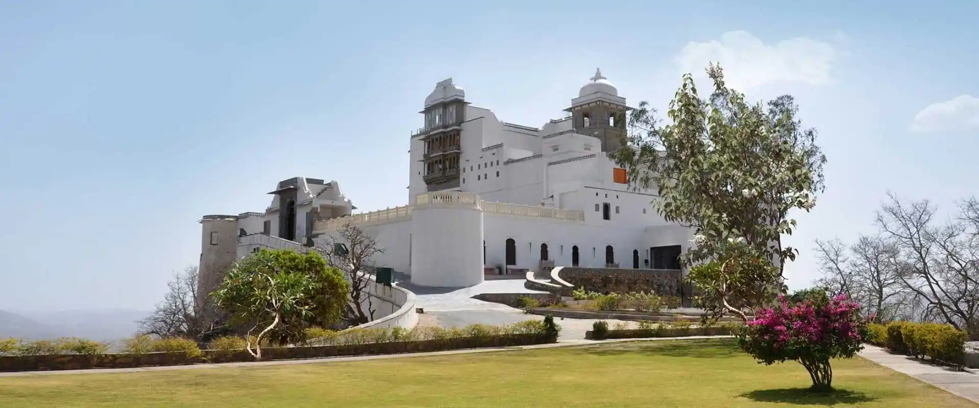 Sajjangarh (Monsoon Palace)