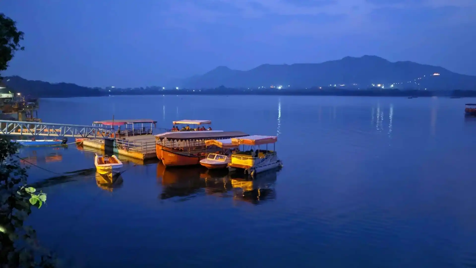 Fatehsagar Lake