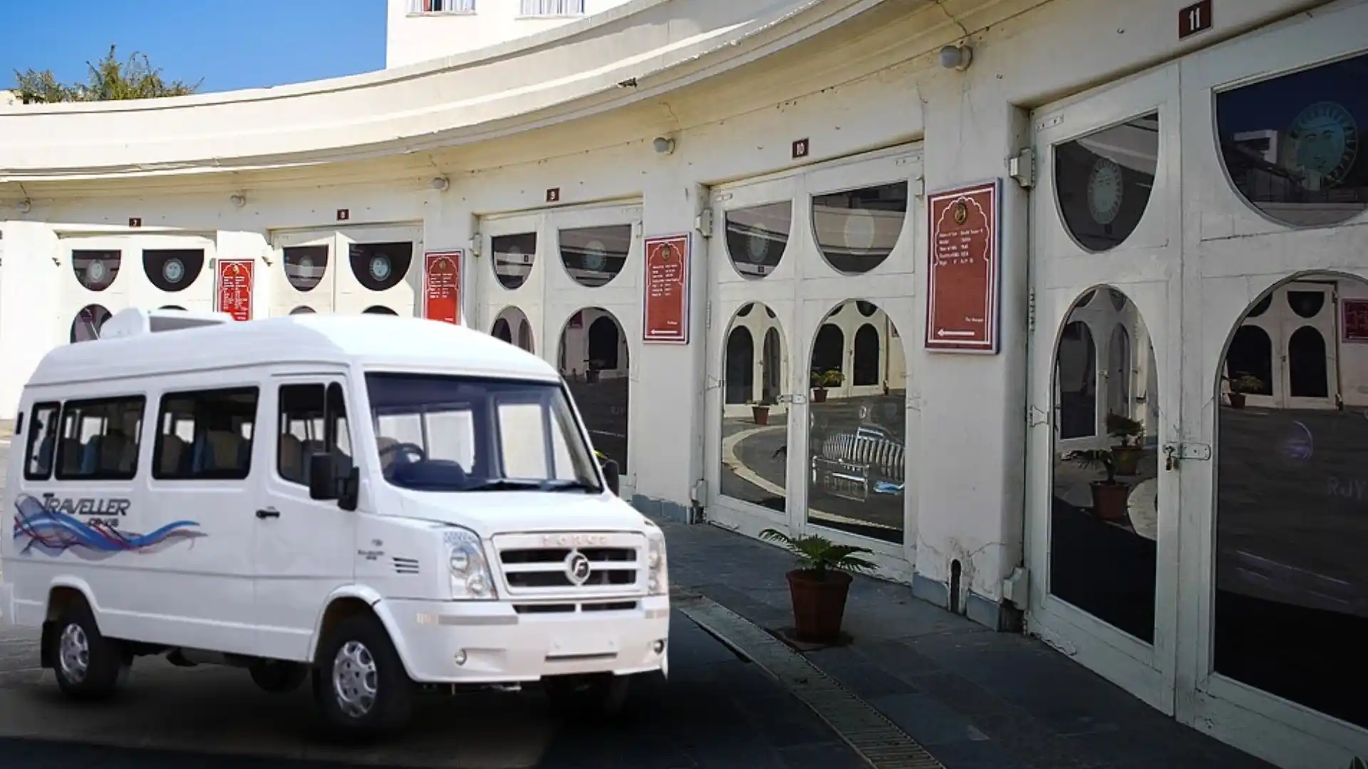 Hire 10 Seater Tempo Traveller
